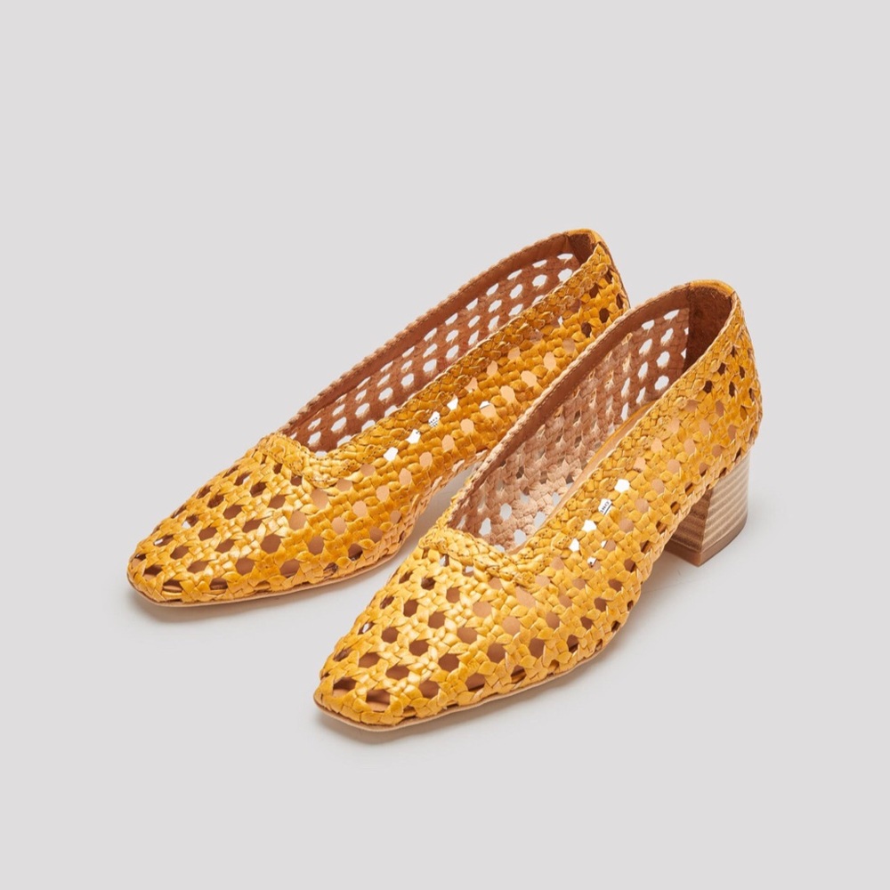 Miista Taiisa Egg Leather Mid Heels